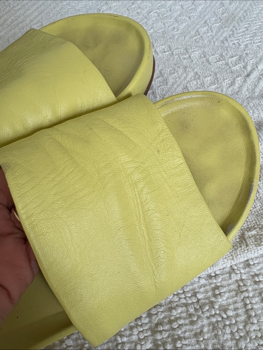 Beek Pelican Sandals. Size 9 - Picture 3 of 8